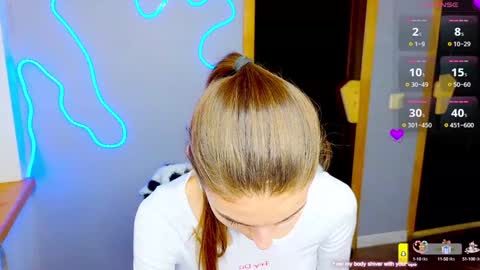 Emmy online show from 02-04-25, 05:23