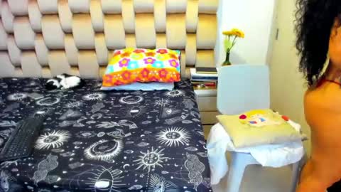 emperatriztapia online show from 07-14-26, 06:02