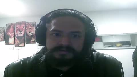 Snapshot of emperor_content chatting on 11-02-25, 01:19 Nelson Mantilla Len online show from 11-02-25, 01:19