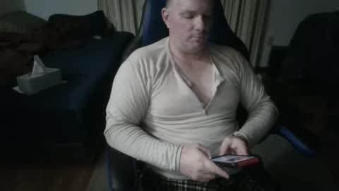 Matt online show from 04-01-26, 04:35