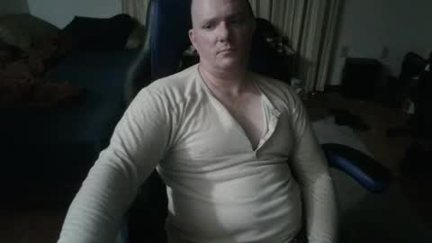 Matt online show from 04-16-26, 04:35