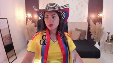 emy online show from 07-07-26, 11:25