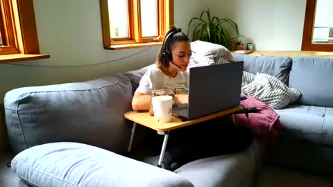 emyxxl online show from 07-28-26, 05:23