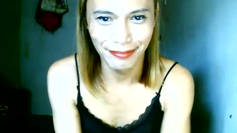 CHUN LY online show from 06-26-26, 12:48