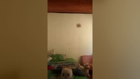 Snapshot of encantorosa chatting on 06-19-26, 07:06 encantorosa online show from 06-19-26, 07:06