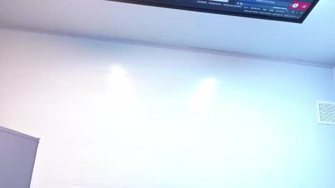 EnchantressQueen online show from 12-15-25, 07:07