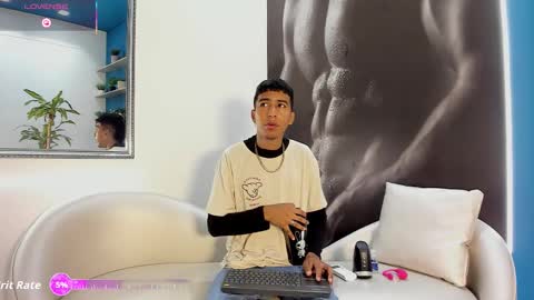 Ender online show from 11-16-25, 01:39