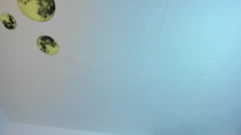 juliana  online show from 03-07-26, 02:41