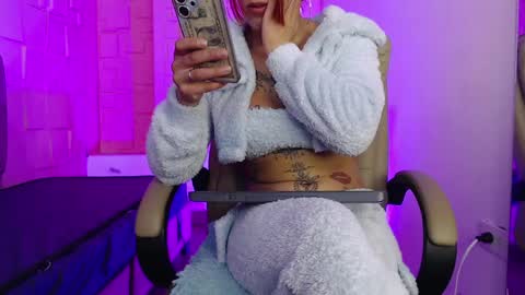 Engel online show from 04-01-26, 12:06