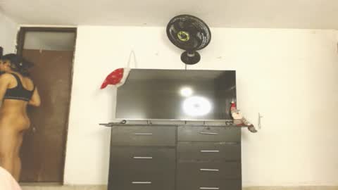Snapshot of engiel_phoenix chatting on 12-10-24, 10:26 Engiel phoenix instagram engiel 13 online show from 12-10-24, 10:26