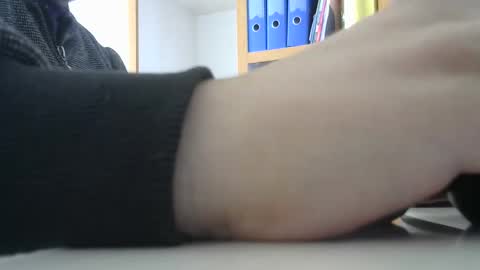 engin_83 online show from 05-26-26, 10:33