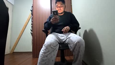 Snapshot of engineer_model_2022 chatting on 02-08-26, 06:06 engineer_model_2022 online show from 02-08-26, 06:06