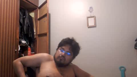 Snapshot of engineer_model_2022 chatting on 07-05-26, 06:20 engineer_model_2022 online show from 07-05-26, 06:20