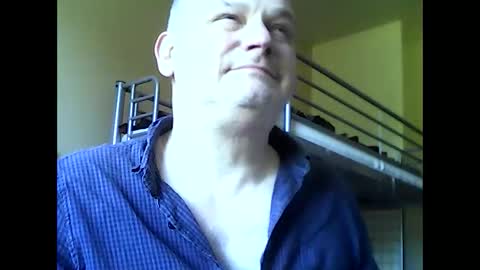 englishguysurrey online show from 04-29-26, 09:57