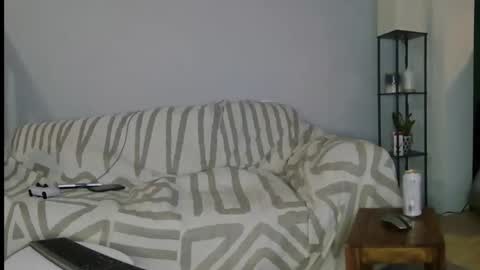 Snapshot of englishladxxx chatting on 12-21-24, 03:58 Englishladxxx online show from 12-21-24, 03:58