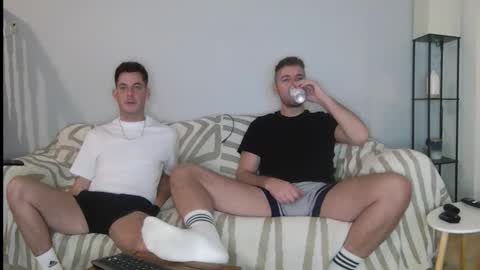 Snapshot of englishladxxx chatting on 11-01-25, 06:21 Englishladxxx online show from 11-01-25, 06:21