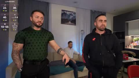 Johnny online show from 10-26-25, 04:24