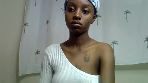 Snapshot of enkarxx chatting on 05-10-26, 10:37 enkarxx online show from 05-10-26, 10:37