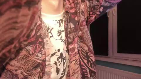 Enker online show from 10-22-25, 10:31