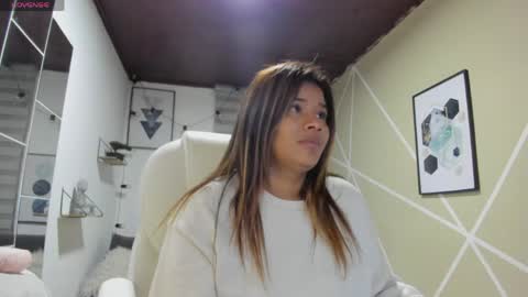 Snapshot of enma_clark chatting on 05-19-26, 04:08 Enma clark online show from 05-19-26, 04:08