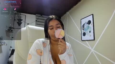 Snapshot of enma_clark chatting on 07-17-26, 04:30 Enma clark online show from 07-17-26, 04:30