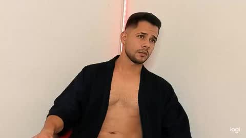 enmanuelgutierrez40 online show from 01-16-26, 05:44