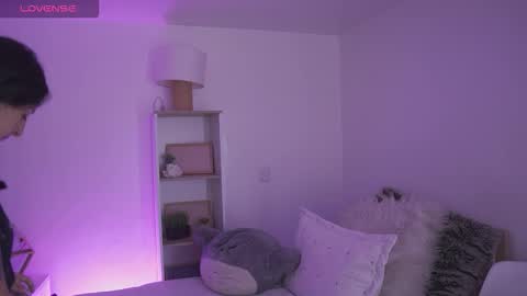 enola holmes1 online show from 02-24-26, 12:03