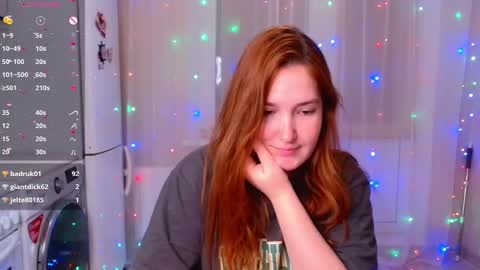 Snapshot of enorolve chatting on 01-08-25, 09:55 Horny Mary online show from 01-08-25, 09:55