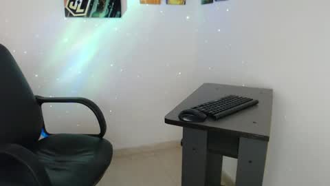 enriblack92 online show from 12-31-24, 06:27