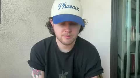 Snapshot of entreporneur chatting on 10-16-25, 08:32 FOLLOW JOIN MY CULT online show from 10-16-25, 08:32