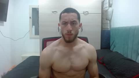 enzo_savage online show from 11-18-25, 06:01