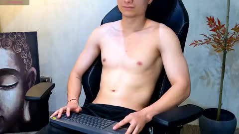 enzo_steel online show from 02-19-26, 02:40