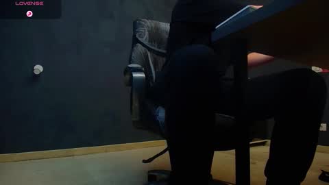 EnzoRace online show from 11-12-25, 05:30