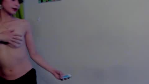 Leyla online show from 12-13-24, 12:09