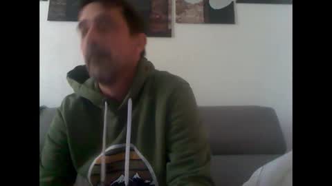 Snapshot of epicure91 chatting on 02-02-25, 11:51 epicure91 online show from 02-02-25, 11:51