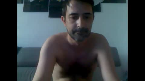 Snapshot of epicure91 chatting on 02-08-25, 12:06 epicure91 online show from 02-08-25, 12:06