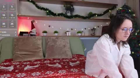 Kira online show from 01-08-26, 01:19