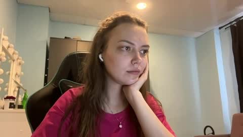 Lily online show from 04-03-26, 03:04