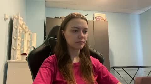 Lily online show from 04-08-26, 03:06