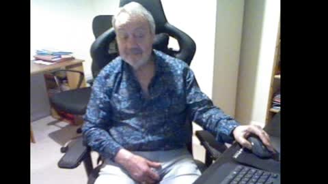 erasmus_d online show from 12-07-24, 06:15