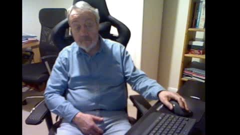 erasmus_d online show from 12-13-24, 06:59