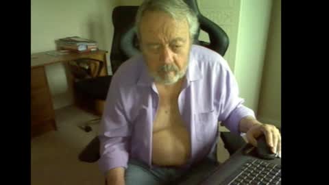 erasmus_d online show from 09-29-25, 05:07