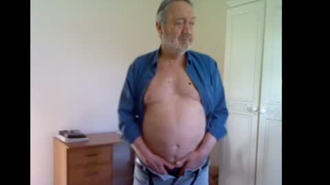 erasmus_d online show from 04-07-26, 04:51