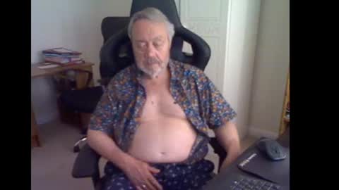 erasmus_d online show from 06-21-26, 04:42