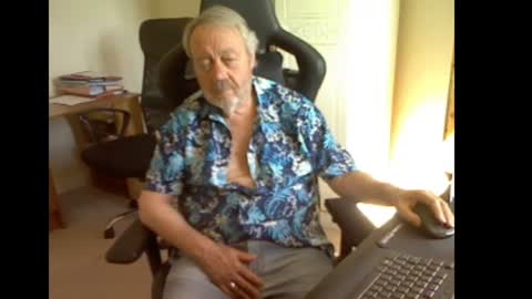 erasmus_d online show from 07-03-26, 04:35