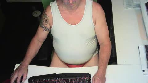 Snapshot of erbee62 chatting on 07-06-26, 10:01 ErBee62 online show from 07-06-26, 10:01