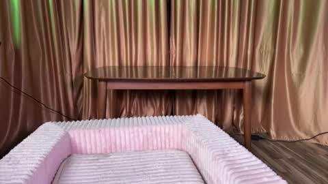 Alissa online show from 05-15-26, 07:32