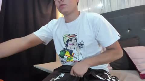 Snapshot of eren_exotic chatting on 06-19-26, 07:39 eren_exotic online show from 06-19-26, 07:39