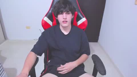 eren_tatakae online show from 11-26-25, 09:49