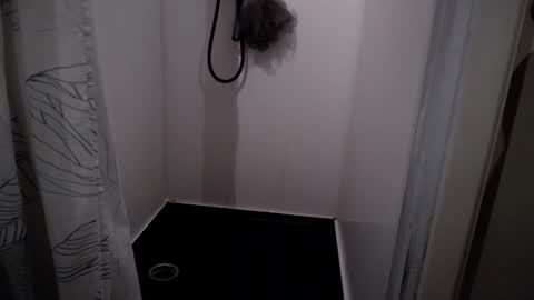 Snapshot of ergheid chatting on 02-22-26, 07:56 ergheid online show from 02-22-26, 07:56